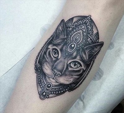 25 Inspiring Kitty Tattoo Designs For Cat Lovers